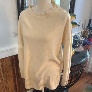 Cozy Cream Ribbed Crew Neck Sweater Womens Small oversized EUC